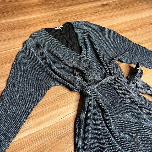 H&M Dress Blue Sparkly Faux Wrap Short Pleated Long Sleeve Tie Waist Size M - Picture 4 of 7